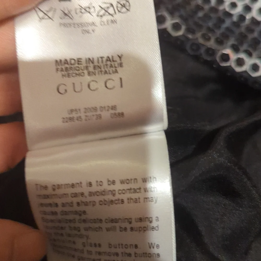 Gucci sequin and seed bead metallic blazer. Frida Giannini era Gucci. - Picture 6 of 8